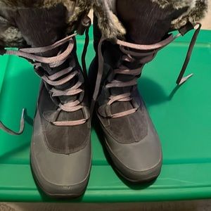 Northface winter boots